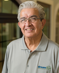 Larry Chavez
