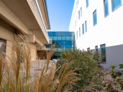 MCM Building at UNM Anderson