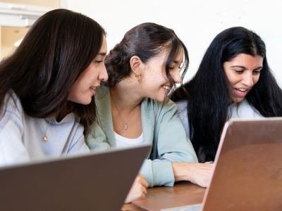 First-year students study together at UNM Anderson School of Management