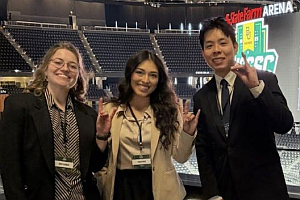 UNM Anderson students win sports sales competition